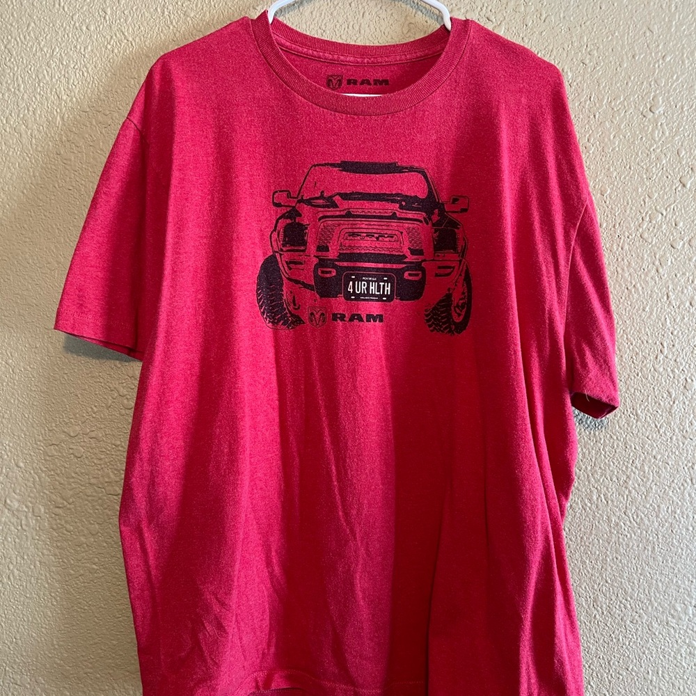 Red Graphic Tee - Short Sleeve
